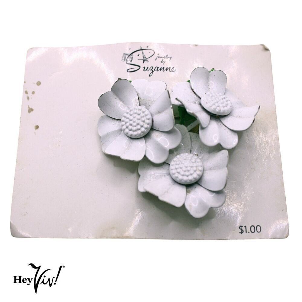 Vintage White Enameled Flower Pin Jewelry by Suzanne Original Card 2" - Hey Viv